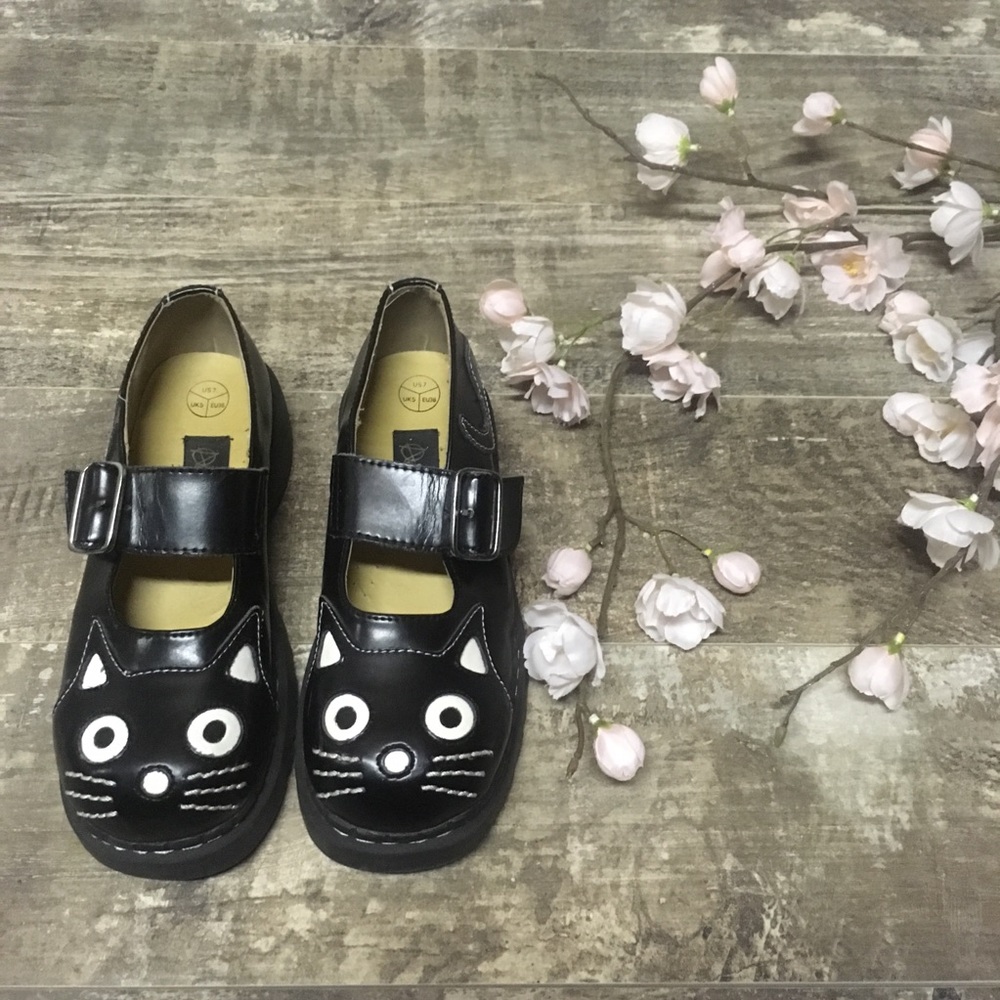 Kitty Face Mary Janes Gem
